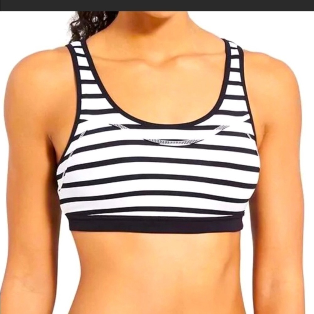 Athleta Stripe Tripe Dare Sports Bra Black and White Stripe Size Medium